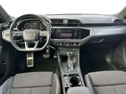 Photo 7 Audi Q3 45 TFSIe 245 ch S tronic 6 S line