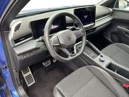 Photo 8 Volkswagen T-roc 1.5 eTSI Hybrid 150 ch DSG7 R-Line