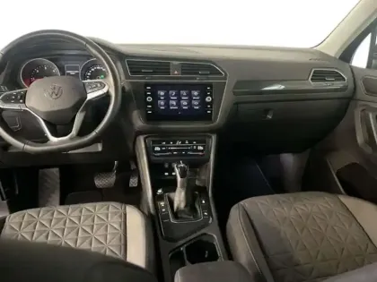 Photo 7 Volkswagen Tiguan 2.0 TDI 150ch DSG7 Life Plus