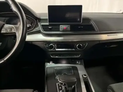 Photo 9 Audi Q5 50 TFSI e 299 S tronic 7 Quattro S line