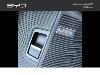 Photo 25 BYD Seal U  1.5 DM-i 324ch Design AWD
