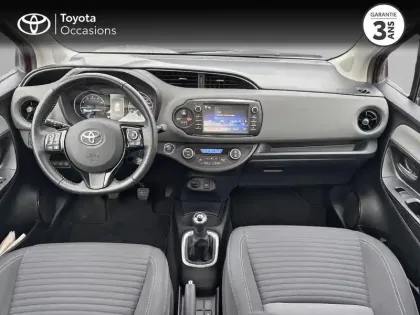 Photo 7 Toyota Yaris  70 VVT-i Dynamic 5p MY22
