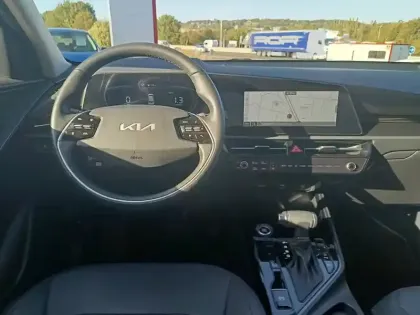 Photo 7 Kia Niro  1.6 GDi 141ch HEV Active DCT6