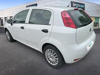 Photo 77 Fiat Punto  1.2 8v 69ch Easy 5p