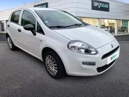 Photo 74 Fiat Punto  1.2 8v 69ch Easy 5p