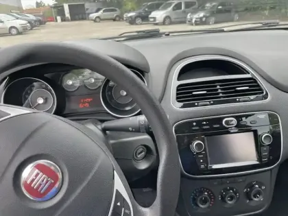 Photo 83 Fiat Punto  1.2 8v 69ch Easy 5p