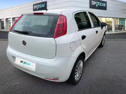 Photo 52 Fiat Punto  1.2 8v 69ch Easy 5p