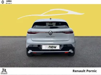 Photo 10 Renault Megane  E-Tech Electric EV60 220ch Equilibre super charge
