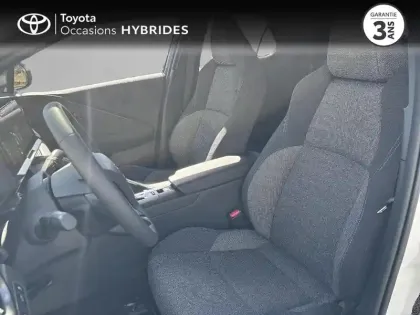 Photo 10 Toyota C-HR  1.8 Hybride 140ch Graphic MY26