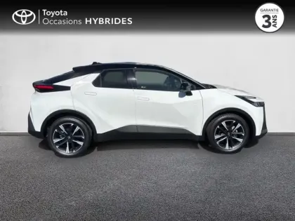 Photo 7 Toyota C-HR  1.8 Hybride 140ch Graphic MY26