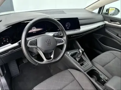 Photo 12 Volkswagen Golf  2.0 TDI SCR 116ch Life Plus