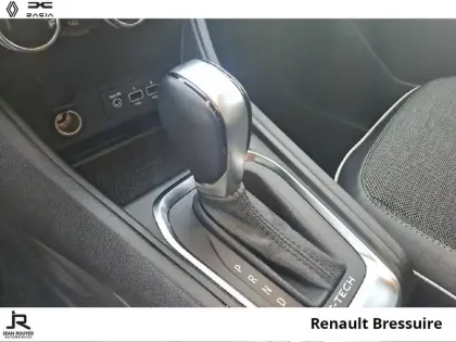 Photo 5 Renault Captur  1.6 E-Tech hybride 145ch Intens -21