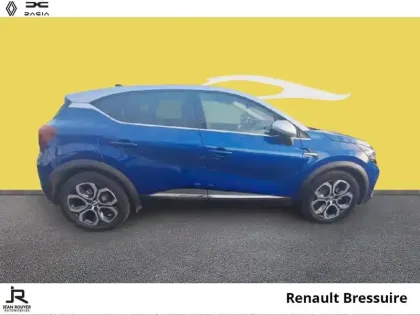 Photo 12 Renault Captur  1.6 E-Tech hybride 145ch Intens -21