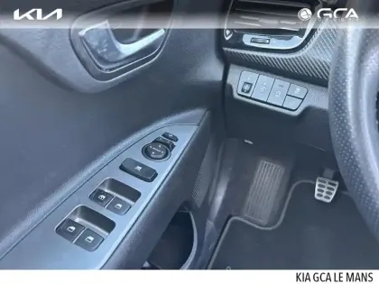 Photo 11 Kia Rio  1.0 T-GDI 120ch MHEV GT-Line Premium