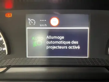 Photo 14 Peugeot 208  1.2 PureTech 75ch S&S Active