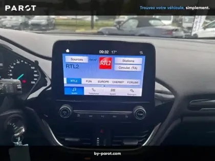 Photo 12 Ford Fiesta 1.0 EcoBoost 125 ch S&S mHEV Powershift Titanium Business