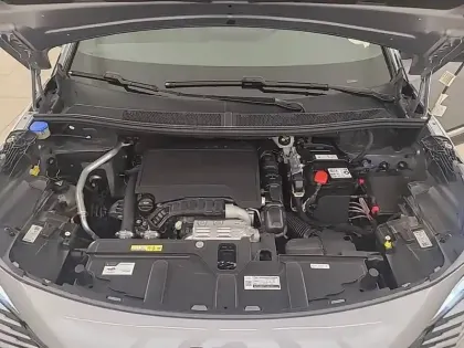 Photo 47 Peugeot 3008  PureTech 130ch S&S EAT8