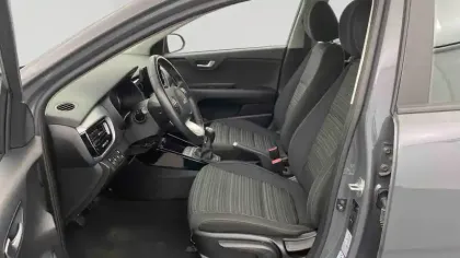Photo 13 Kia Stonic  1.0 T-GDi 100 ch BVM6