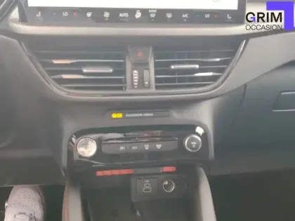 Photo 8 Ford Kuga  2.5 Duratec 180 ch FlexiFuel FHEV E85 Powershift