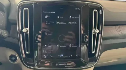 Photo 20 Volvo XC40  T5 Recharge 180+82 ch DCT7