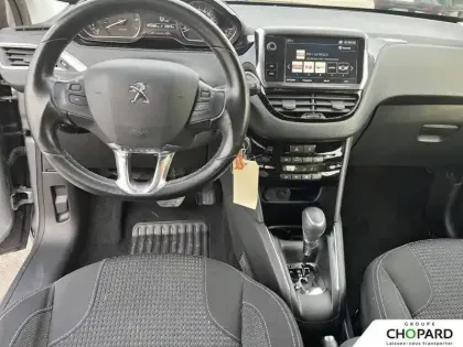 Photo 14 Peugeot 208  PureTech 110ch S&S EAT6