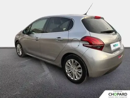 Photo 6 Peugeot 208  PureTech 110ch S&S EAT6