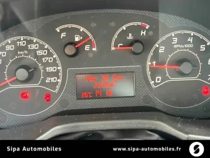 Photo 24 Fiat Fiorino  TOLE 1.3 16V MULTIJET 95