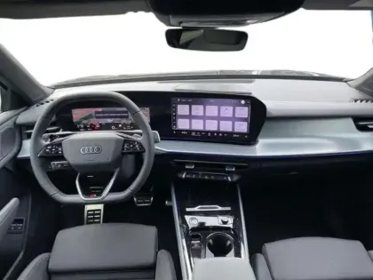 Photo 13 Audi Q3 SB E HYBRID 272 CH S tronic 6