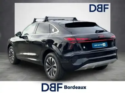 Photo 11 Audi Q3 SB E HYBRID 272 CH S tronic 6