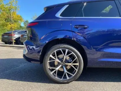 Photo 6 Audi Q3 E HYBRID 272 CH S tronic 6