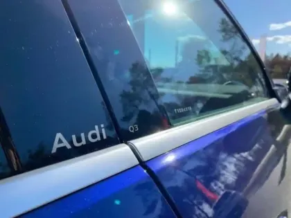 Photo 5 Audi Q3 E HYBRID 272 CH S tronic 6