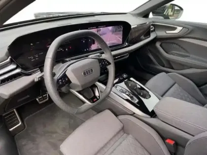Photo 8 Audi A5 AVANT E HYBRID QUATTRO 299 CH S TRONI