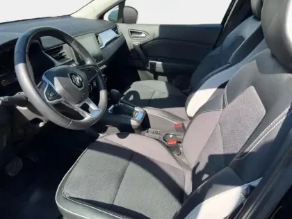 Photo 13 Renault Captur  1.6 E-Tech hybride 145ch Techno