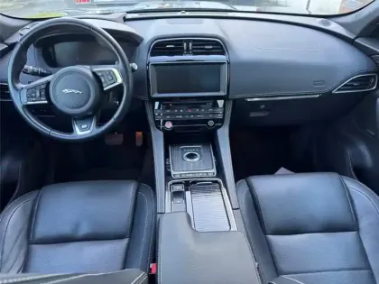 Photo 56 Jaguar F-Pace 2.0 D - 180 CH  AWD BVA8