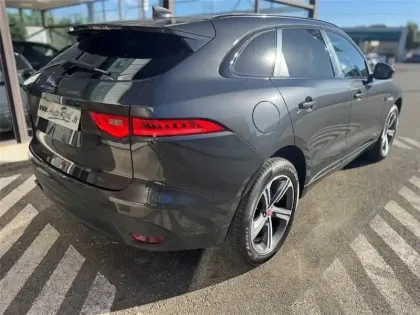 Photo 46 Jaguar F-Pace 2.0 D - 180 CH  AWD BVA8