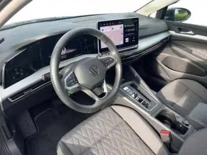 Photo 8 Volkswagen Golf 1.5 eHybrid 204 DSG6 Life Plus