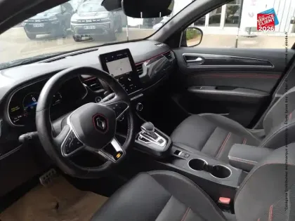 Photo 14 Renault Arkana  1.6 E-Tech hybride 145ch RS Line Fast Track