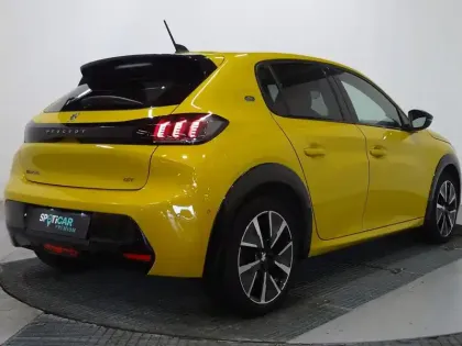 Photo 5 Peugeot 208  e- 136ch GT