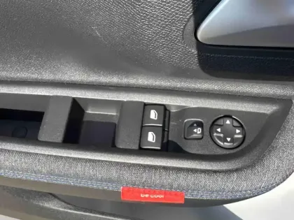 Photo 14 Citroën C3  1.2 Turbo 100ch PLUS