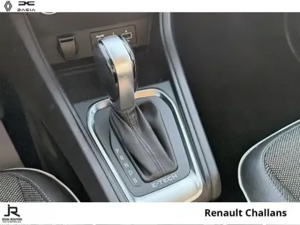 Photo 5 Renault Captur  1.6 E-Tech hybride 145ch Intens -21