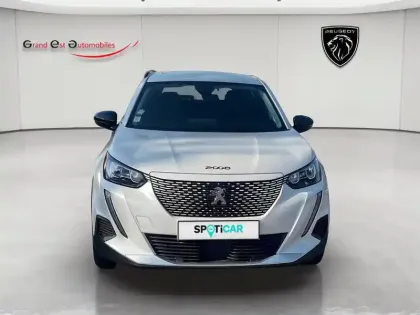 Photo 8 Peugeot 2008  e- 136ch Allure