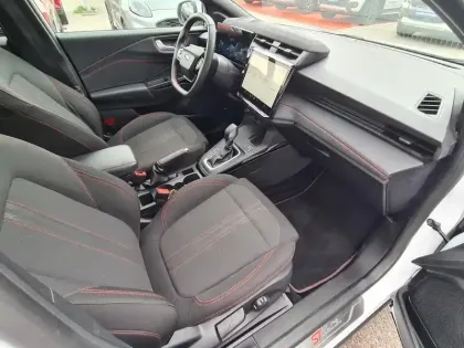 Photo 10 Ford Puma  1.0 EcoBoost Hybrid 155ch ST-Line S&S Powershift