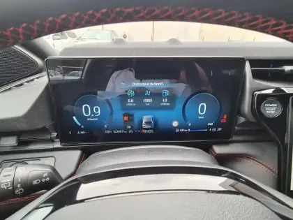Photo 13 Ford Puma  1.0 EcoBoost Hybrid 155ch ST-Line S&S Powershift