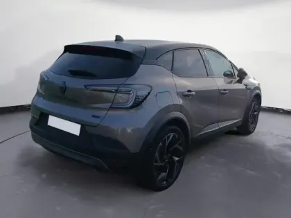 Photo 6 Renault Captur  1.8 E-Tech full hybrid 160ch esprit Alpine - 26