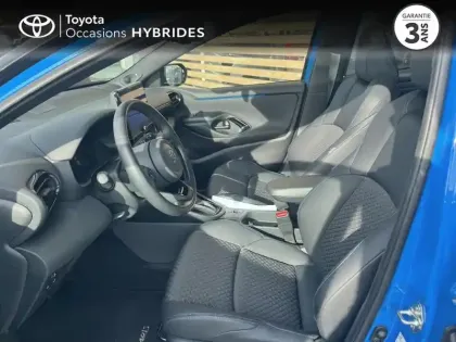 Photo 10 Toyota Yaris  130h Première 5p MC24