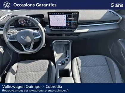 Photo 8 Volkswagen T-roc  1.5 eTSI 150ch R-Line DSG7