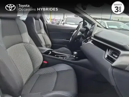 Photo 5 Toyota C-HR  2.0 Hybride 184ch Design Ultimate E-CVT