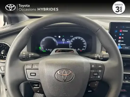 Photo 12 Toyota C-HR  2.0 Hybride Rechargeable 225ch Graphic MY26