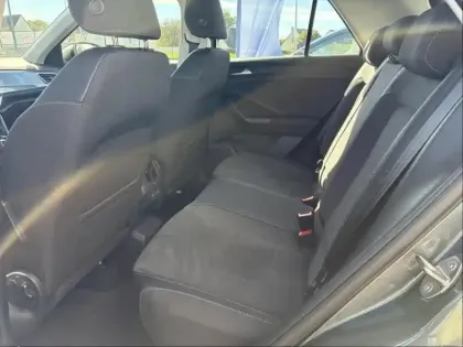 Photo 8 Volkswagen T-roc  1.5 TSI EVO 150ch Style DSG7