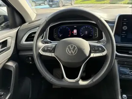 Photo 12 Volkswagen T-roc  1.5 TSI EVO 150ch Style DSG7